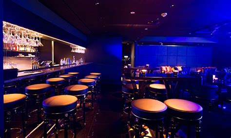 q's bar and lounge Dubai